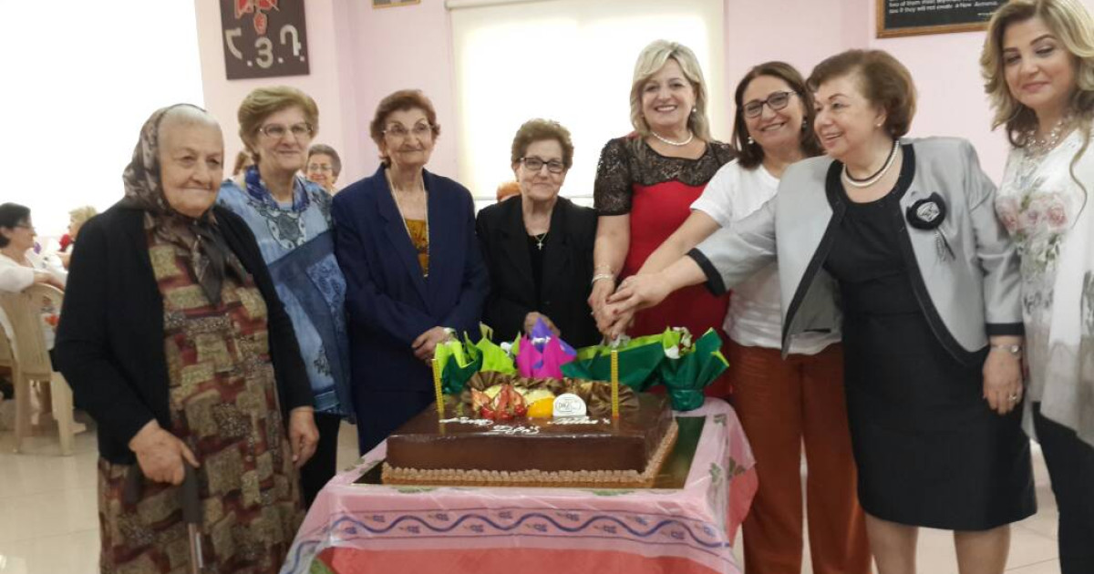 Մայրերու Օր