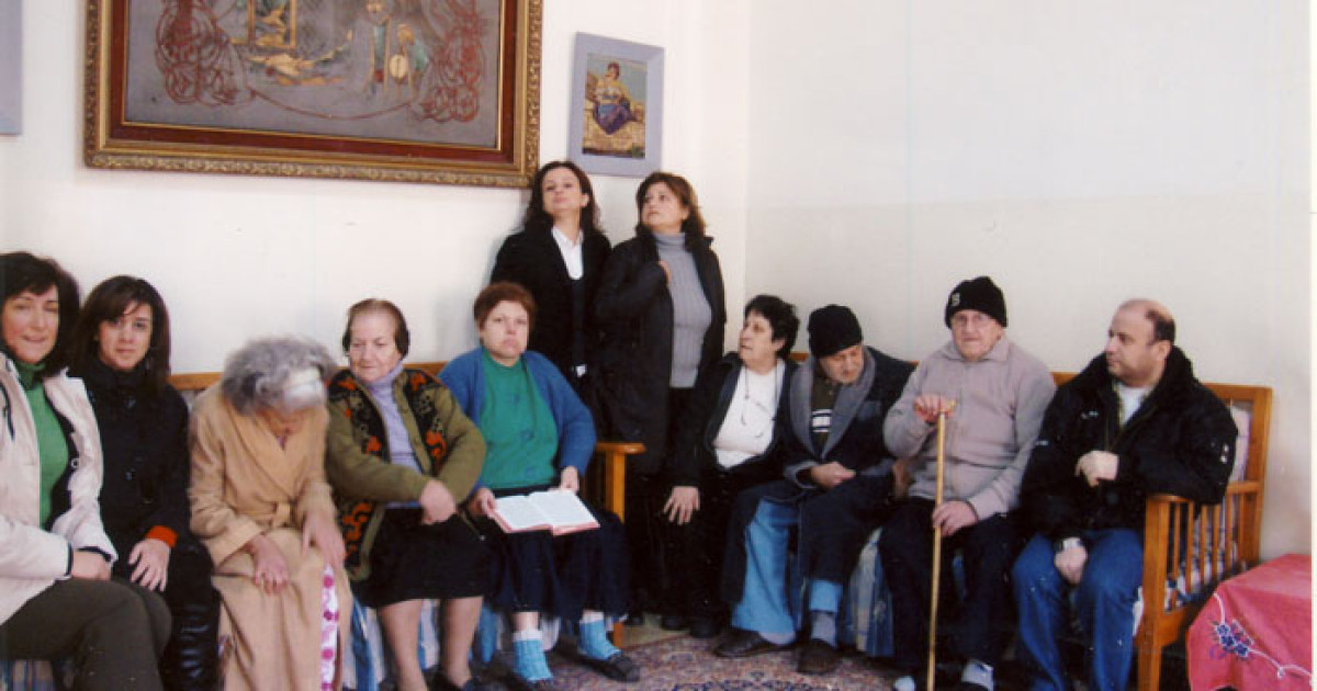 «Նայիրի» Մասնաճիւղ. Չմոռնանք Մեր Պապիկներն Ու Մամիկները