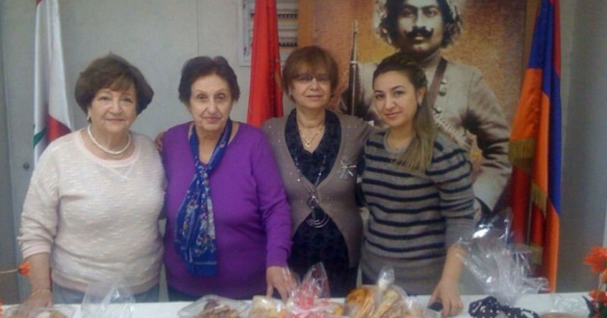 Բարեկենդանի Առիթով «Ճաշի Պազար»