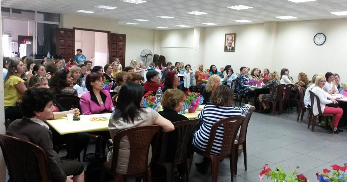 «Մայրերու Օր»-ուան Արժանաւոր Յարգանք ԼՕԽ-ի Ընտանիքին Մէջ