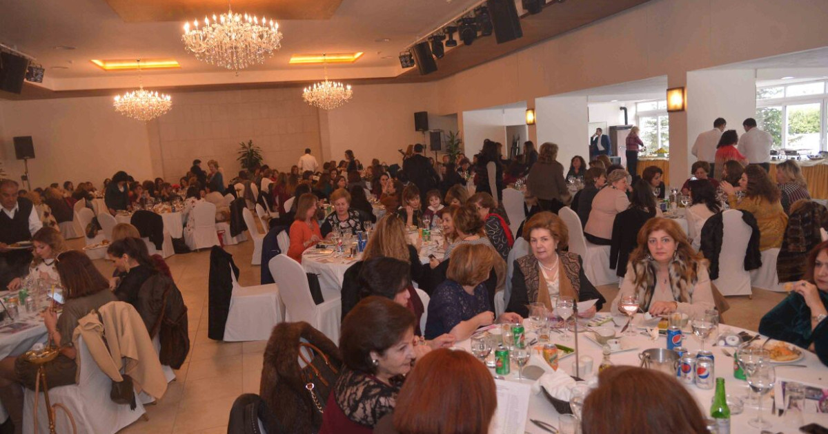 Ձեռնարկ Միջինքի Առիթով