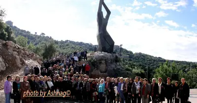ԼՕԽ-ականներու Այցելութիւն` «Զարեհեան» Դպրեվանք