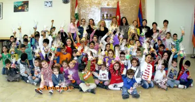 ԼՕԽ-ի «Նարօտ Արտալճեան» Մանկապատանեկան Գրադարան Զատիկը (2014)