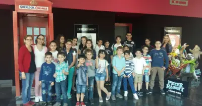 ԼՕԽ-ի «Նարօտ Արտալճեան» գրադարանի աշակերտներուն պտոյտը