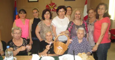 Ճաշ` Ի Պատիւ Տարեցներու